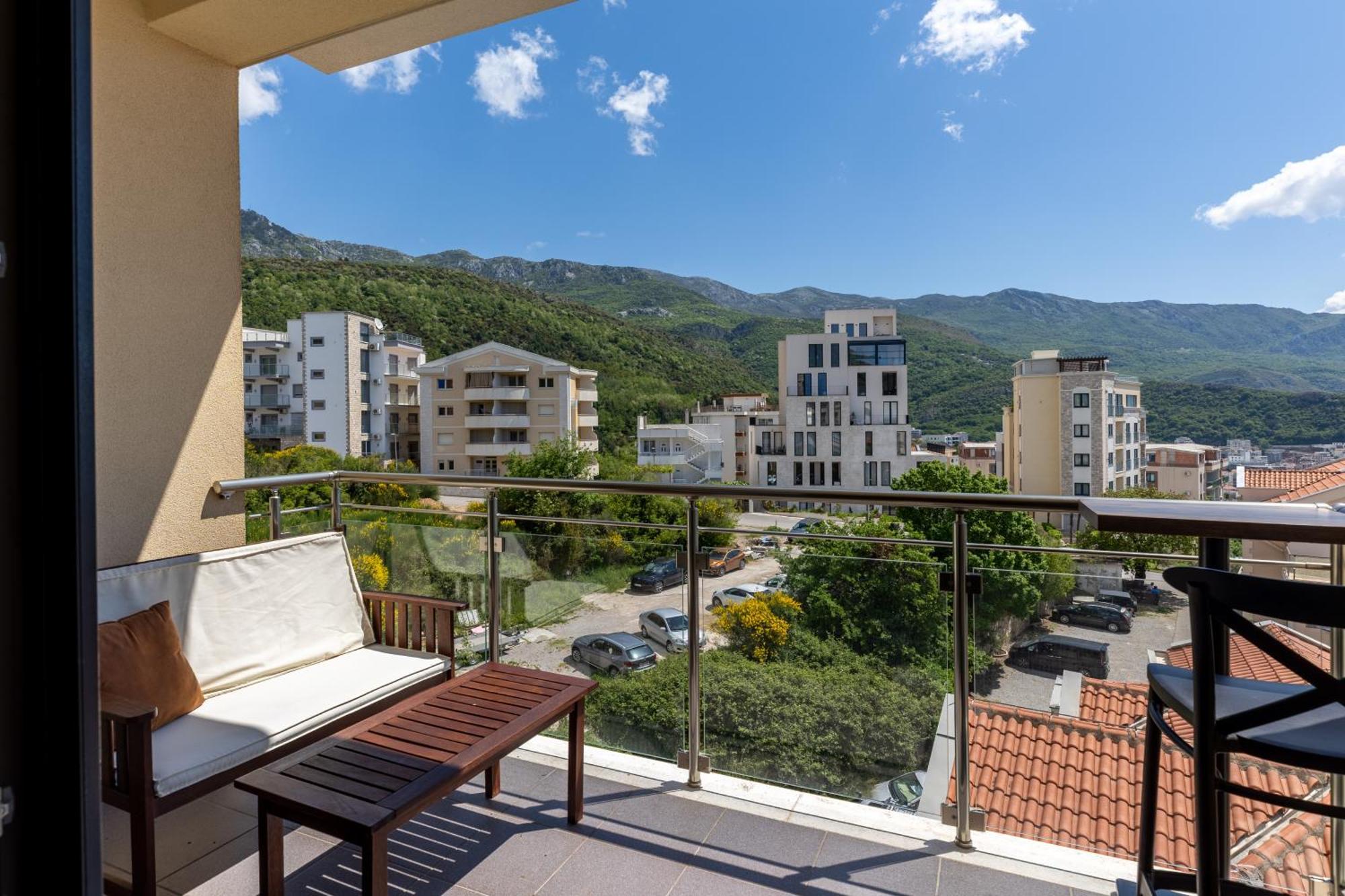 The Dream Getaway & Spa By Devasco Becici  Exterior photo